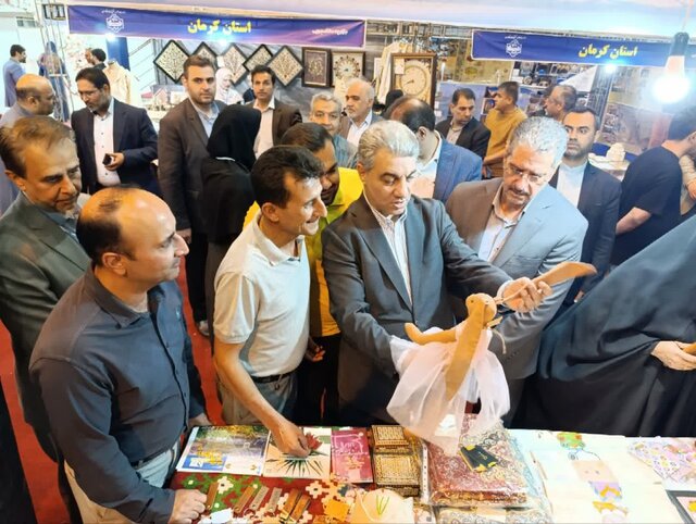 کسب رتبه برتر دانشگاه ملی مهارت چهارمحال و بختیاری در جشنواره آیین های نوروزی