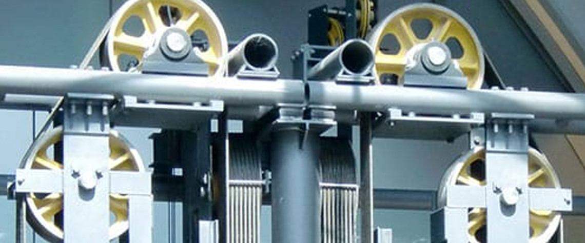 کابین و درب آسانسور