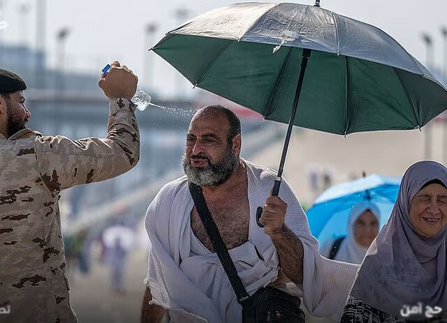 عربستان عربستان ابرها را به خاطر حج بارور میکند
