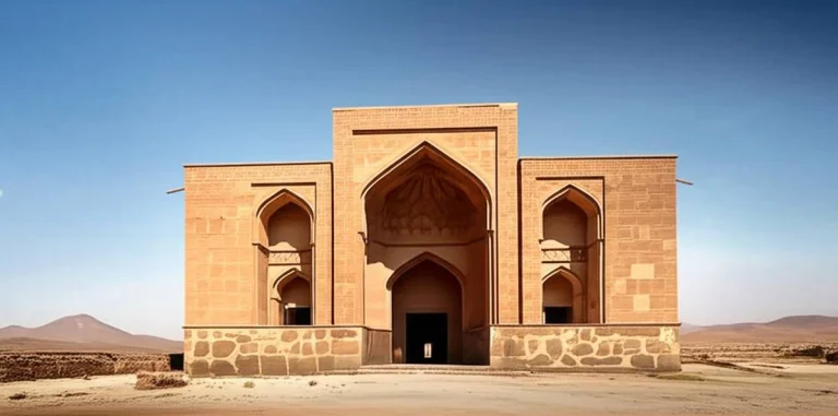 کاروانسرای سنگ کلیدر: تاریخچه کامل و سرگذشت خواندنی