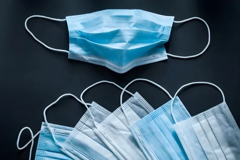 راهنمای انتخاب بهترین ماسک  ها برای مقابله با آلودگی هوا