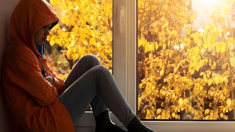 شناخت افسردگی فصلی: علائم قابل تشخیص و روش‌ های درمانی موثر